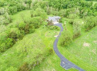 3151 N McGill Creek Rd, Rocheport, MO 65279