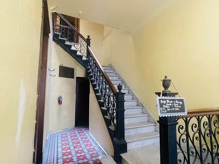 722 Francis St #302 — Photo 19
