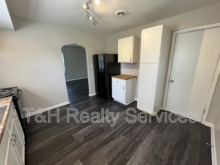 4358 Norwaldo Ave — Photo 5