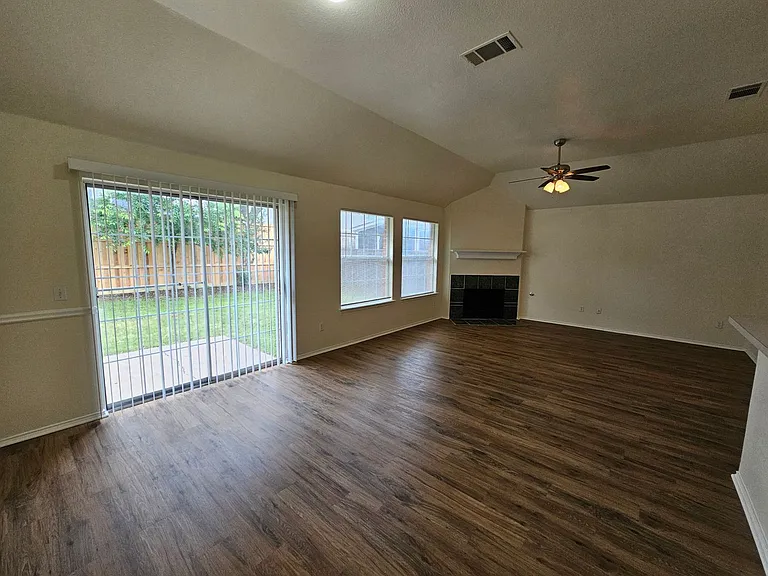 4320 Palmdale Dr — Photo 28