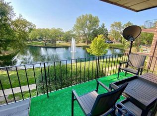 2509 Spring St APT 3204, Woodridge, IL 60517