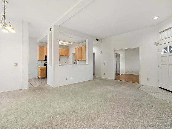 3rd image of 11284 Portobelo Dr
