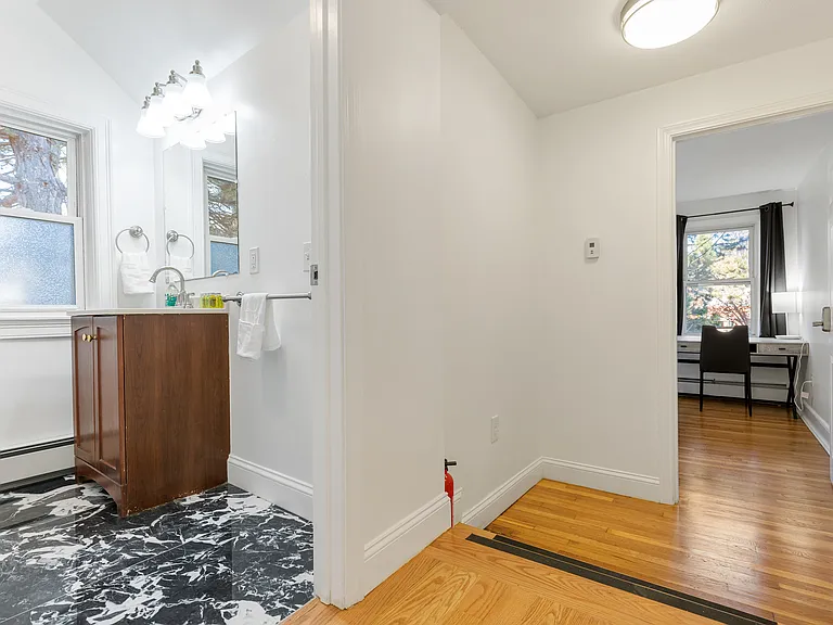9 5th St #9C — Photo 16