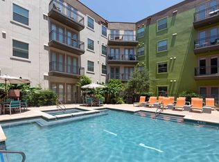 300 N Lamar Blvd #1-004, Austin, TX 78703