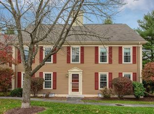 4 Essex Green Ln, Peabody, MA 01960