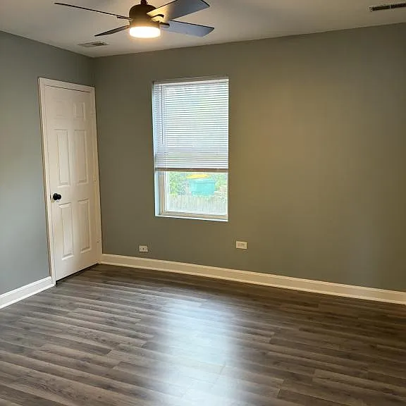 729 Meeker Ave — Photo 11