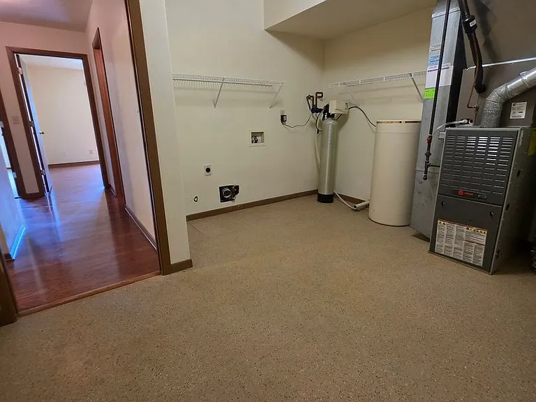 6315 Garrett Ln — Photo 69