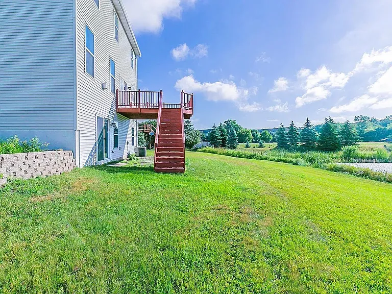 8413 Lobelia Ct — Photo 28