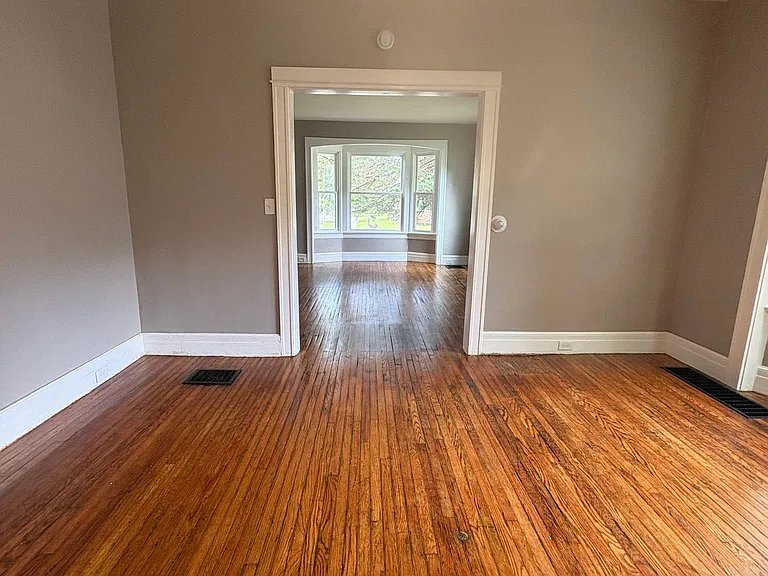 678 Genesee St #678 — Photo 11