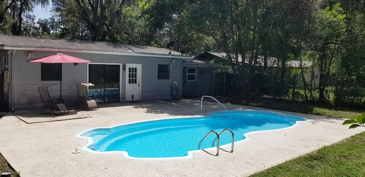 4 bed, 2257 sqft, $2,800 — Photo 1