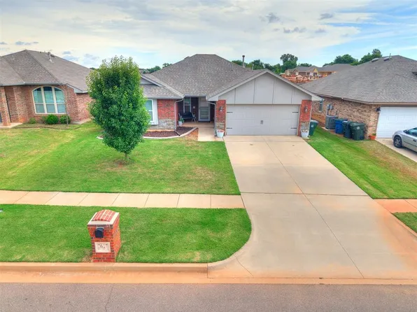 2617 Snapper Ln, Midwest City, OK 73130