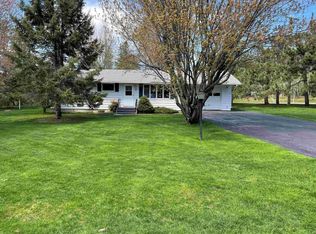 5 Birch Grove Rd, Esko, MN 55733