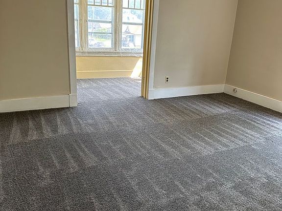 4th image of 1235 2nd Ave N #1/2