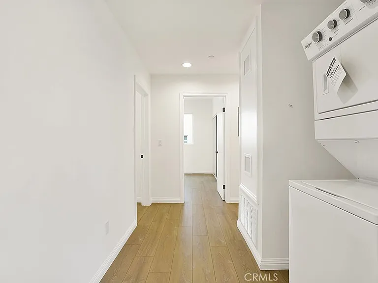 5729 N Willow Crest Ave #5729 — Photo 7