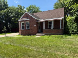 26655 Rosewood St, Roseville, MI