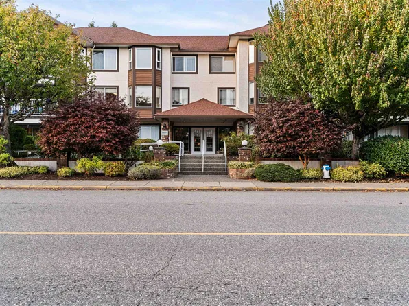33375 Mayfair Ave #102, Abbotsford, BC V2S 1P4