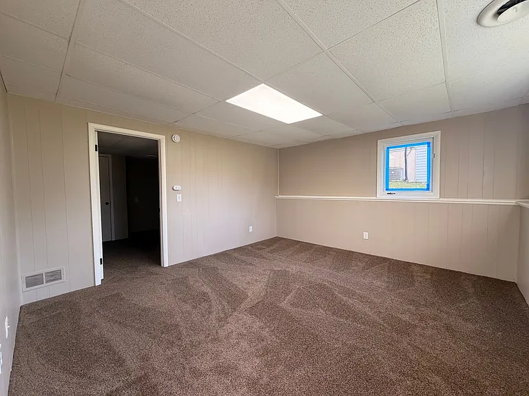 6672 Pleasantview St NE — Photo 24