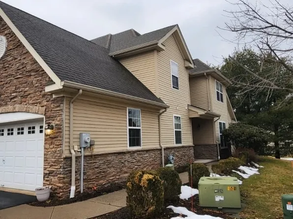 14 Fehervari Ct, Franklin Twp., NJ 08873