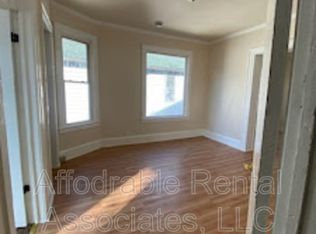 1724 W Washington St, Milwaukee, WI 53204