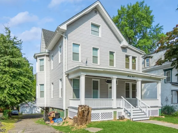 63 N Maple Ave, East Orange City, NJ 07017