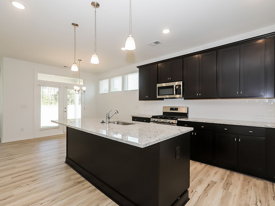 1st image of 312 Fairmont Ave #261