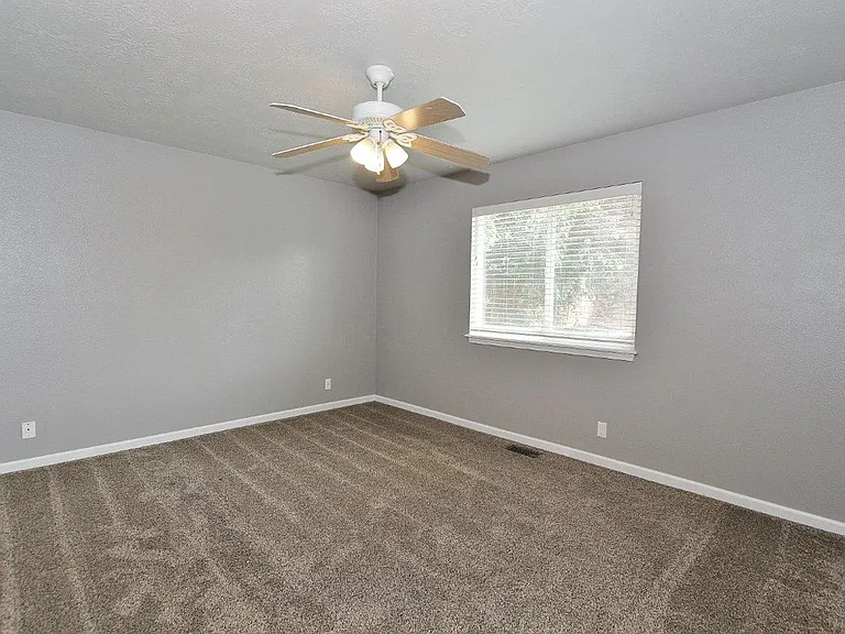 6236 S Star Struck Ave — Photo 13