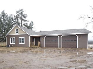 N16319 Junction Ave, Stanley, WI 54768