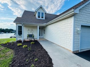 424 Haley Scott Dr, Union Hall, VA 24176