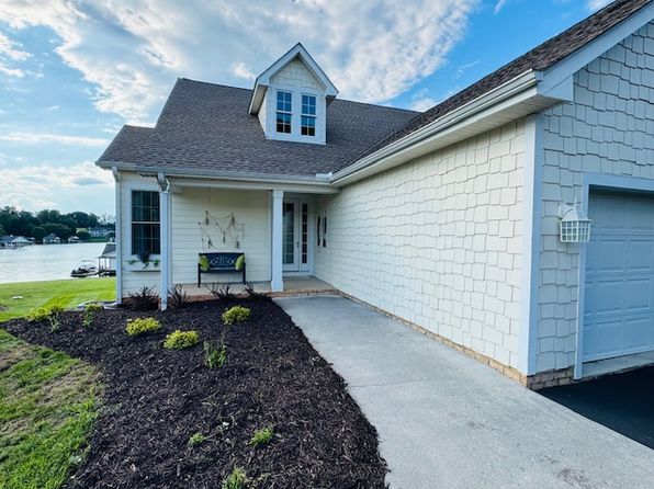 424 Haley Scott Dr