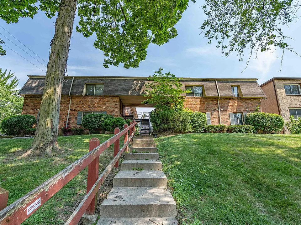 310 E 18th Ave #A