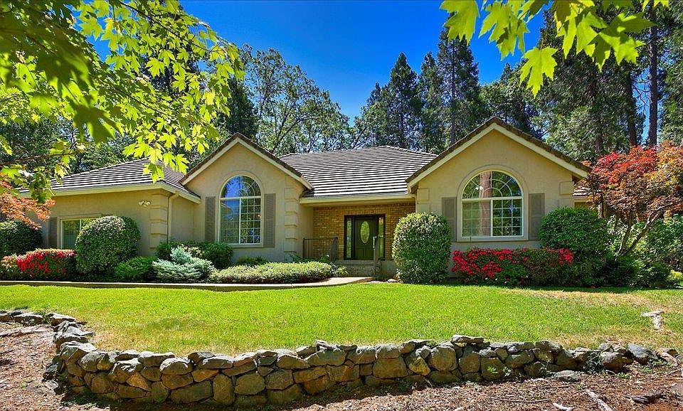 1st image of 12986 Somerset Dr