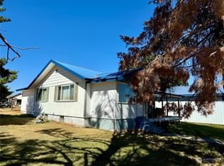 2970 Smith Lake Rd, Grand Coulee, WA 99133