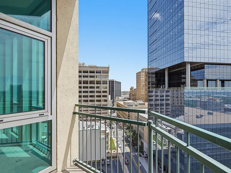 500 Throckmorton St #1108 — Photo 16