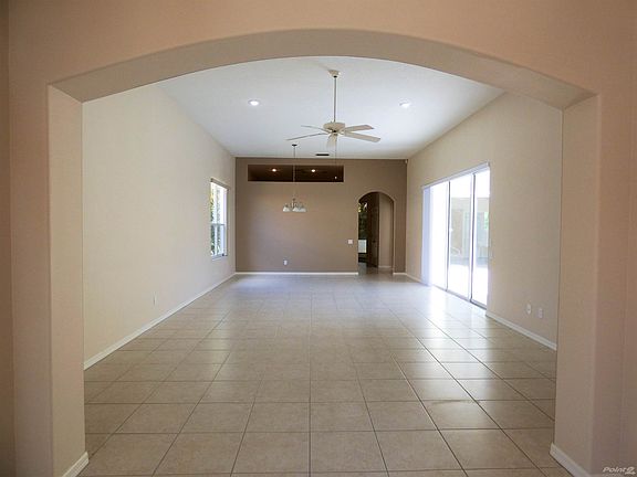 4th image of 108 Braemar Ave