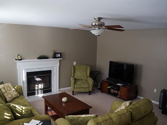2nd image of 11202 Sandusky Ct