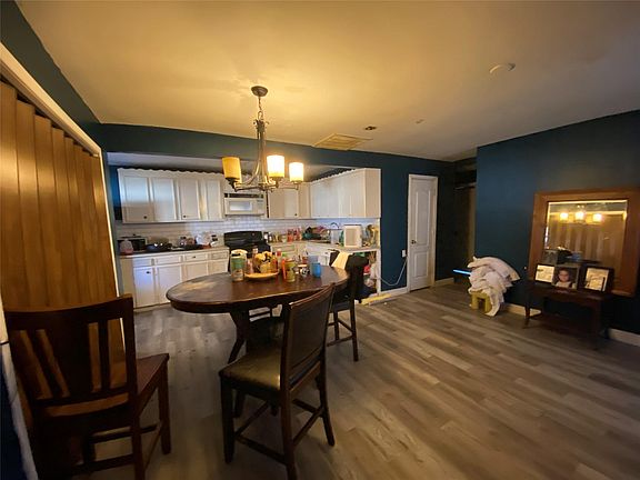 5th image of 3147 Golfcrest Blvd