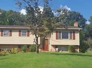 6653 Bryant Cir, Roanoke, VA 24019