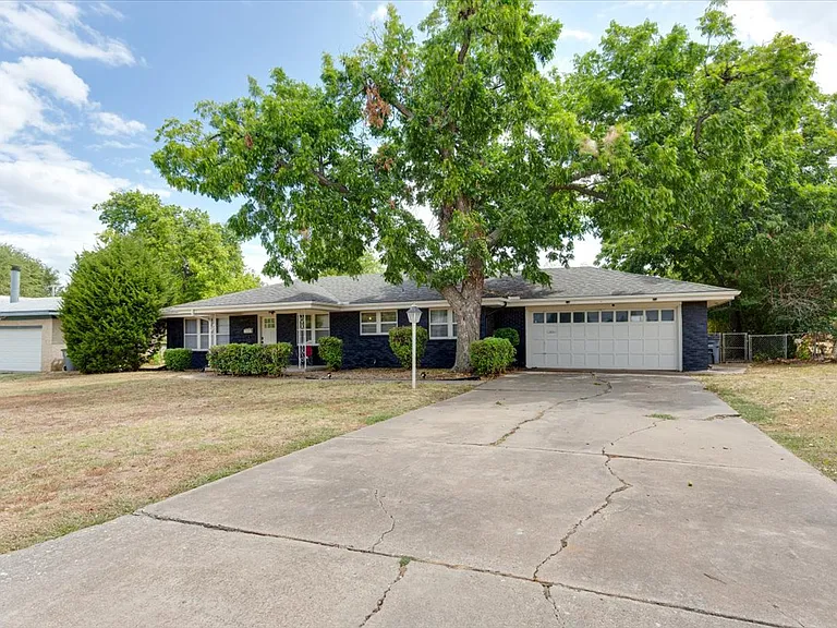 3308 NW Atlanta Ave — Photo 3