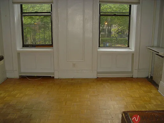 Rented by Wave Real Estate Group | media 14