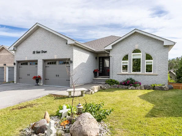 18 Todd Dr, Barrie, ON L4N 9K6