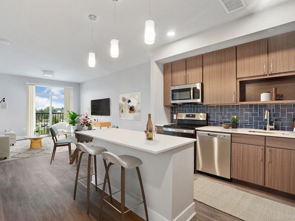 Woodmore Apartments | 9560 Ruby Lockhart Blvd, Bowie, MD