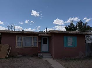 36 Cedar Dr, Roswell, NM 88203