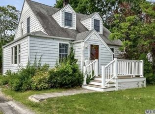 5 Montauk Hwy, Westhampton, NY 11977