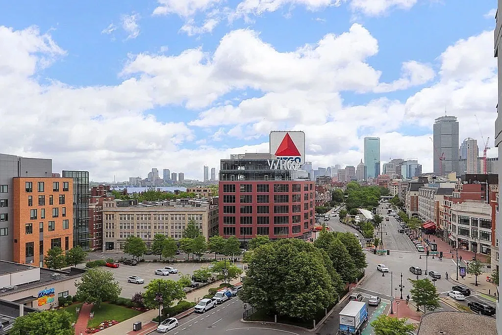 1 bed, 830 sqft, $4,000 — Photo 1