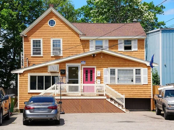 461 Montello St, Brockton, MA 02301