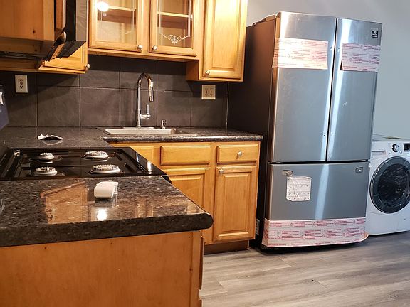 3rd image of 1409 Shore Pkwy Floor 1