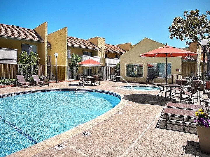 Siena Apartment Homes — Photo 2