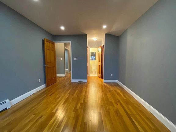 4th image of 150-39 19th Ave Floor 2