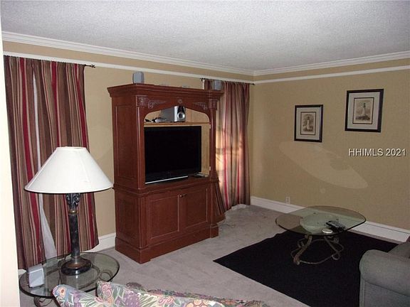 2nd image of 30 Mathews Dr #514