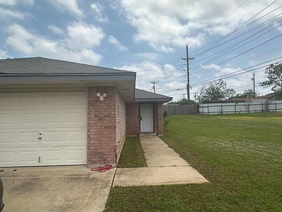 1st image of 1604 Van Zanten Dr #B